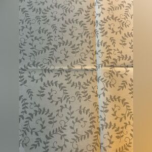 NEW White & Gray Floral Scroll Fat Quarter 18” x 21”